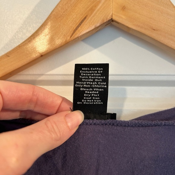 Ann Taylor Purple Tee with sequins - Picture 3 of 3